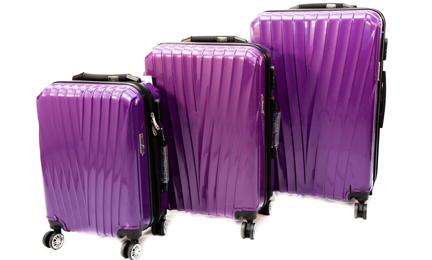 Image 47: Discovery Three-Piece Luggage