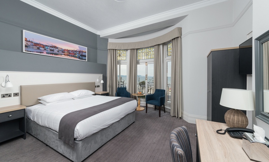 Image 14: Weymouth: Standard Double or Twin Room with Breakfast