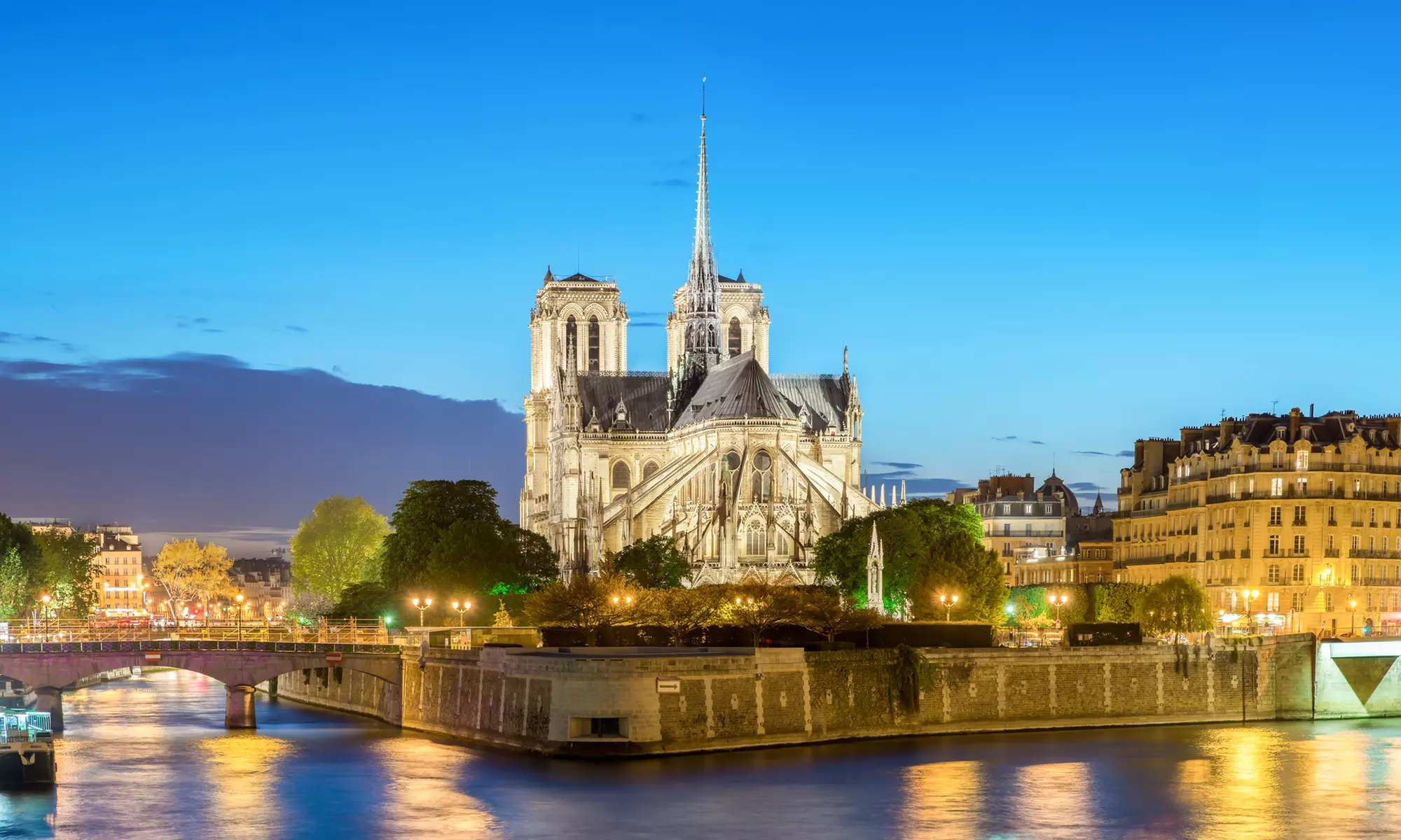 Paris and Disneyland: 4 or 6 Nights with Hotels + Optional Park Ticket