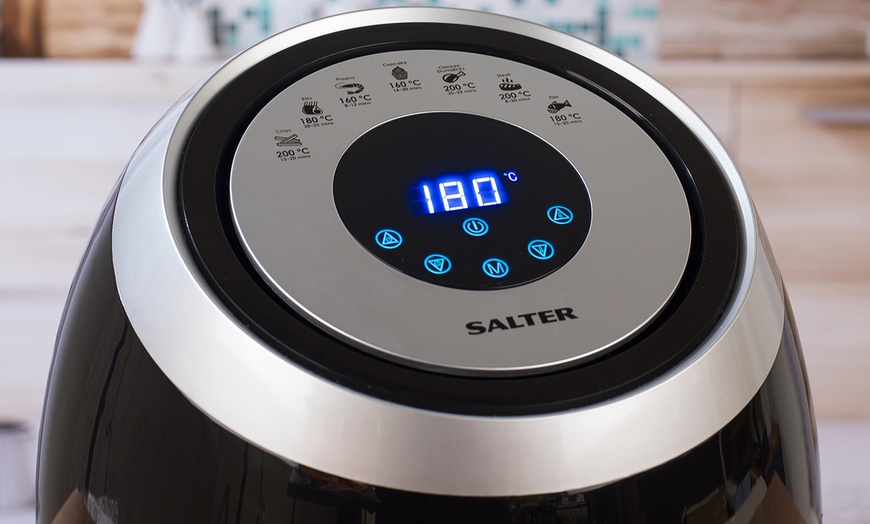 Image 7: Salter Digital Hot Air Fryer