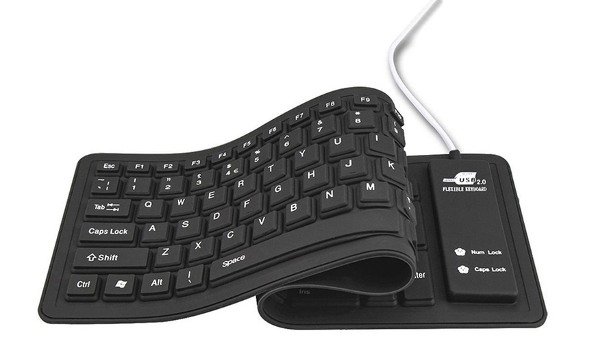 Image 2: Foldable Roll-Up USB Keyboard