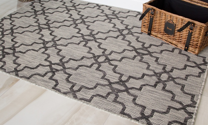 Image 12: Washable Habitat Rug