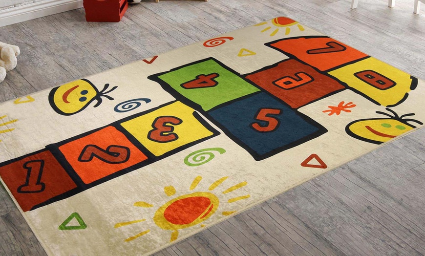 Image 18: Kids' Rug with Hopscotch Print