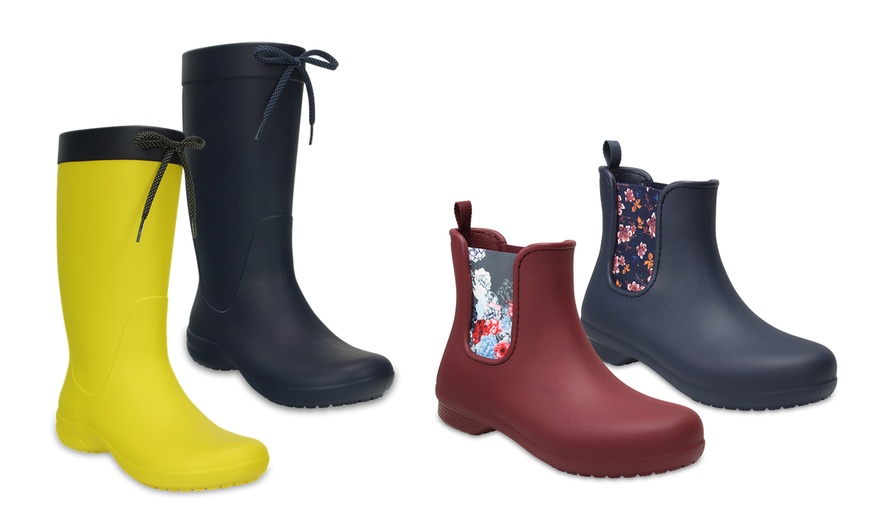 Image 2: Crocs Women's Boots