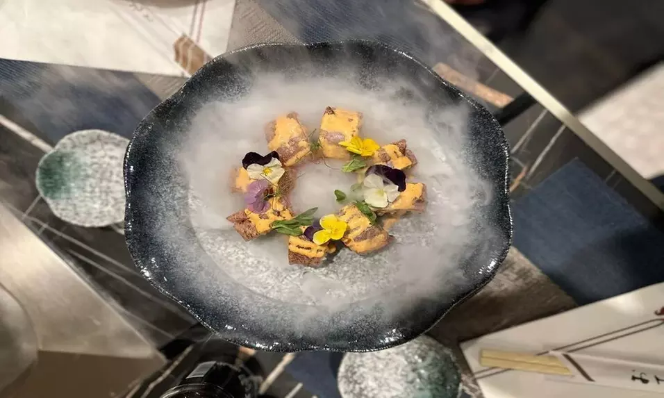 Dans l'art du teppanyaki : entrée, plat et dessert pour 2 pers. à deux pas des Champs-Élysées (41% de réduction) - Primary Image