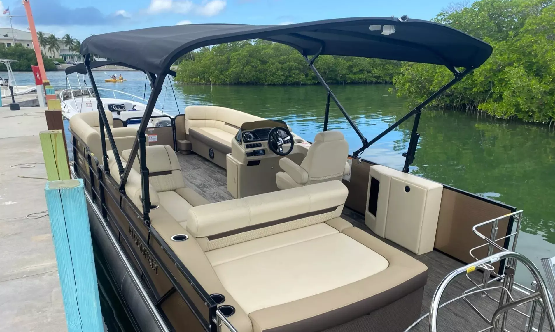 Half or Whole Day Boat Rental for Up to 8 People in Key West Island