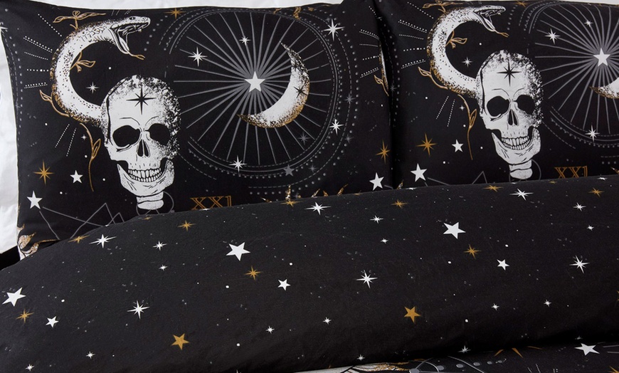 Image 2: Halloween Duvet Sets - Spooktacular Designs for Your Bedroom