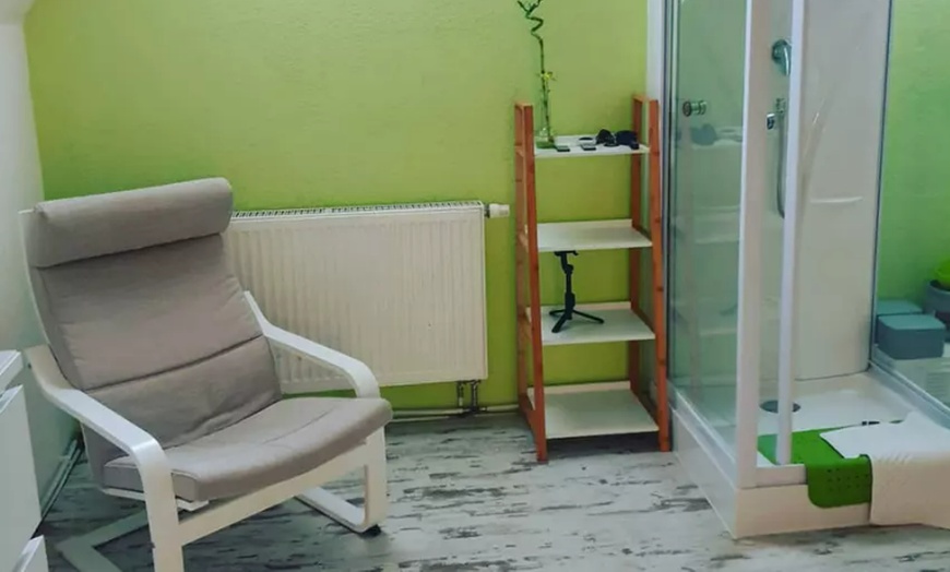 Image 4: Eine kleine Auszeit: 60 Min. Schwangeren-Ganzkörper-Massage