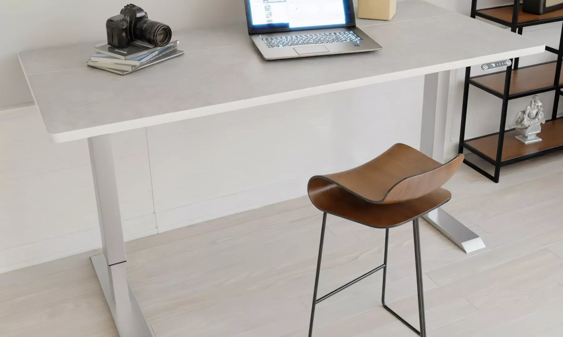 VESKA elektrisch höhenverstellbarer Schreibtisch