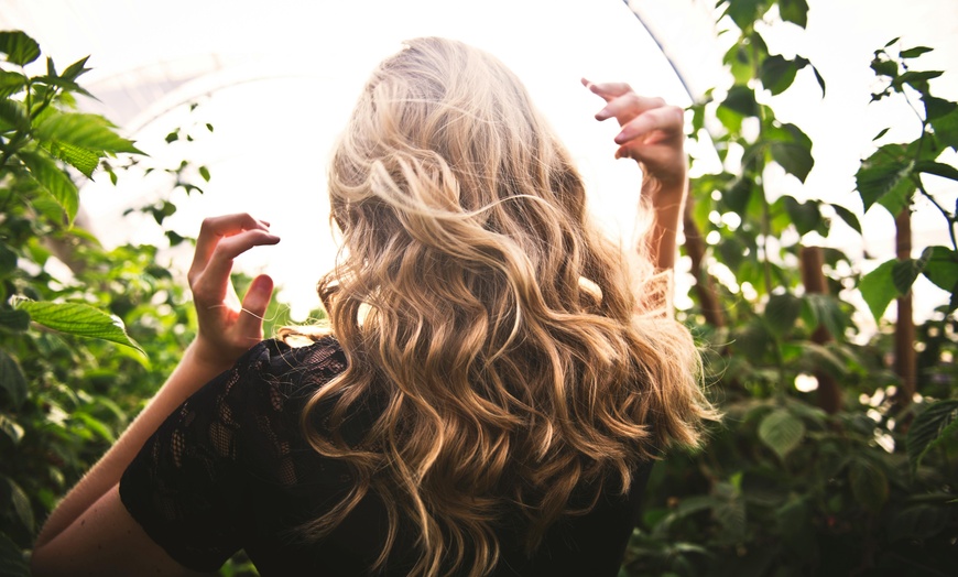 Image 1: Up to 55% Off on Salon - Beauty Package with Choice of Service(s) at Tinahair4u