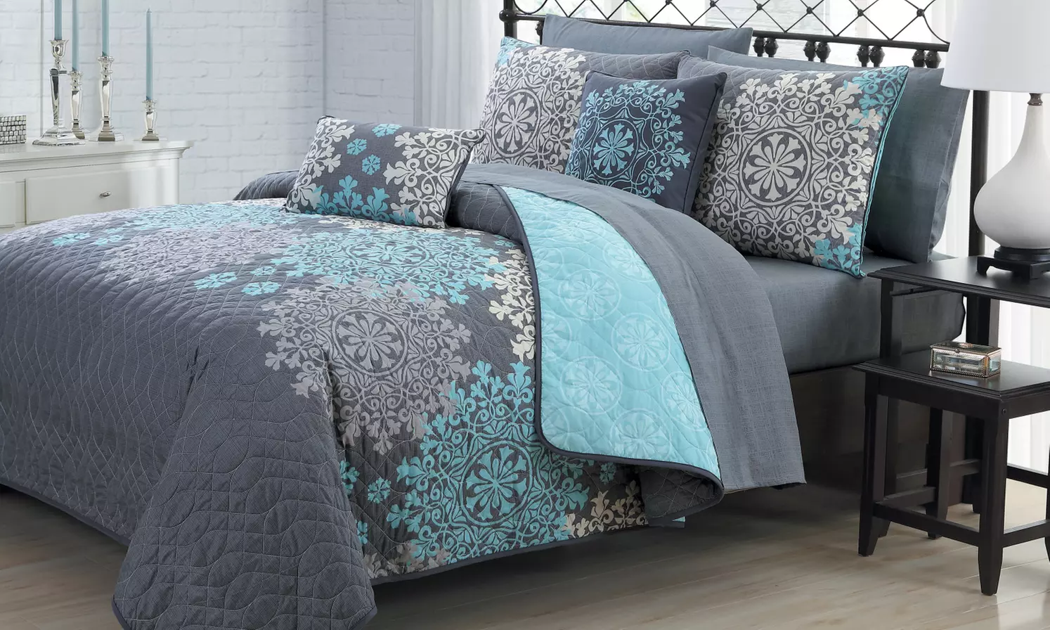 Medallion Printed Reversible Quilt Set with Sheet Set and Throw Pillows (7- or 9-Piece) - Primary Image