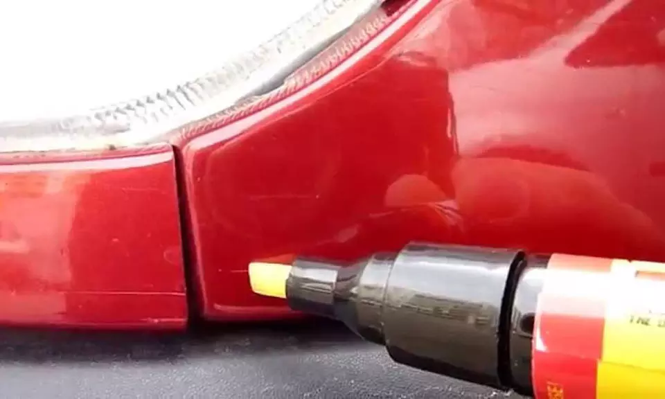 1x oder 2x Klarlack-Applikator fürs Auto - Primary Image