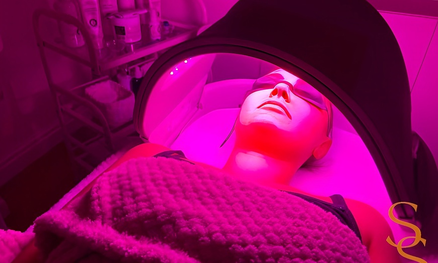 Image 1: Get Heavenly 9-Step Signature Facial, LED, Ice Globe Massage & More!