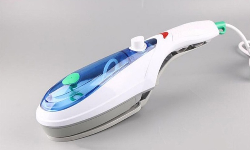 Image 2: Portable Steam Iron