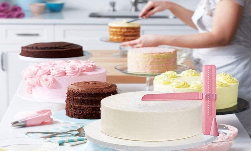 Image 10: Cake Icing Scraper