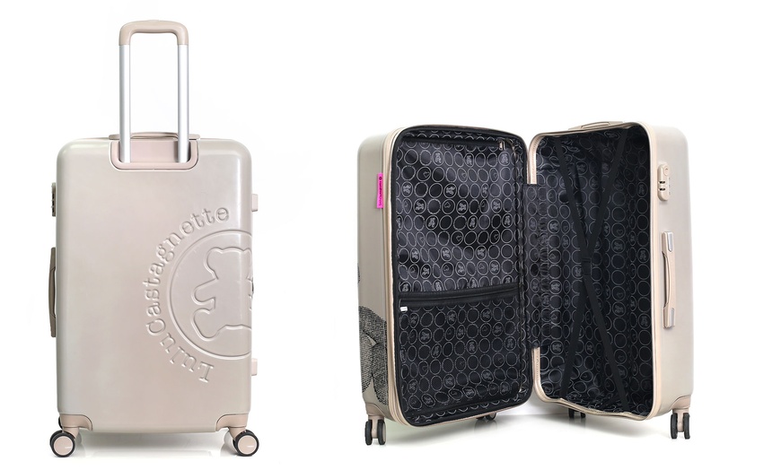 Image 4: Three-Piece Luggage Set