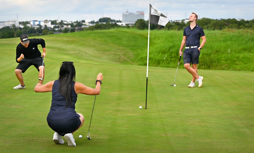 Image 1: Golf Schnupperkurs mit Putt-Wettbewerb für 2 oder 4 Personen