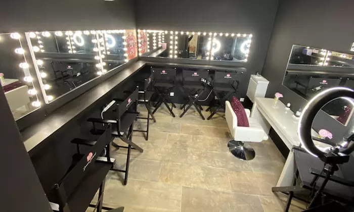 Jusqu'à 50% de remise sur Couleur / Reflets chez jenna school