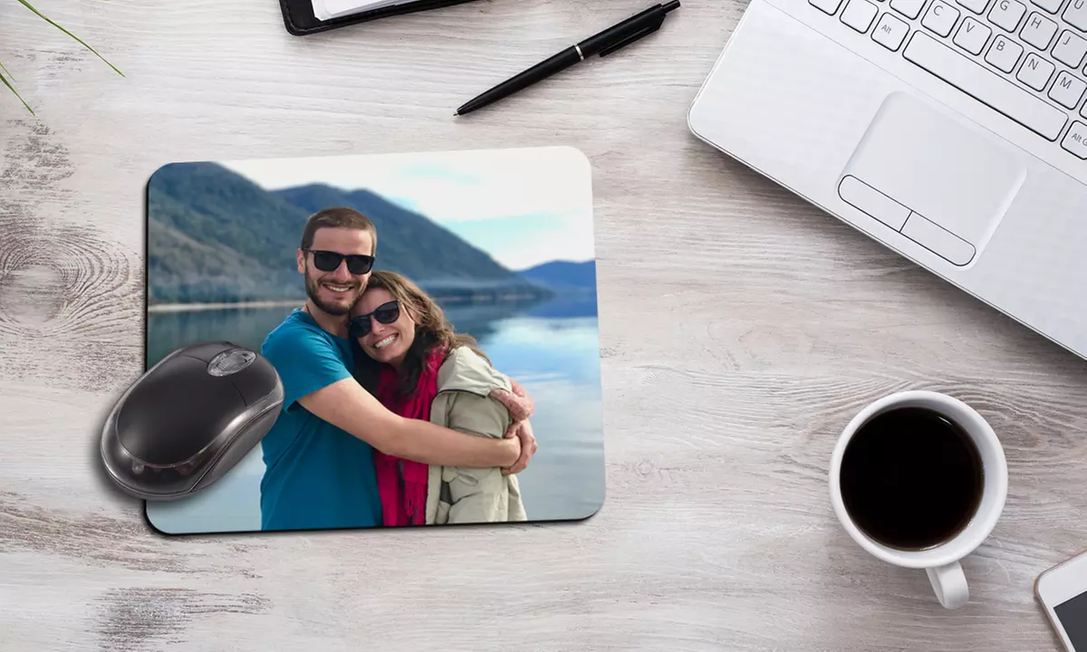 Create Custom Photo and Calendar Mousepads for Your Desk