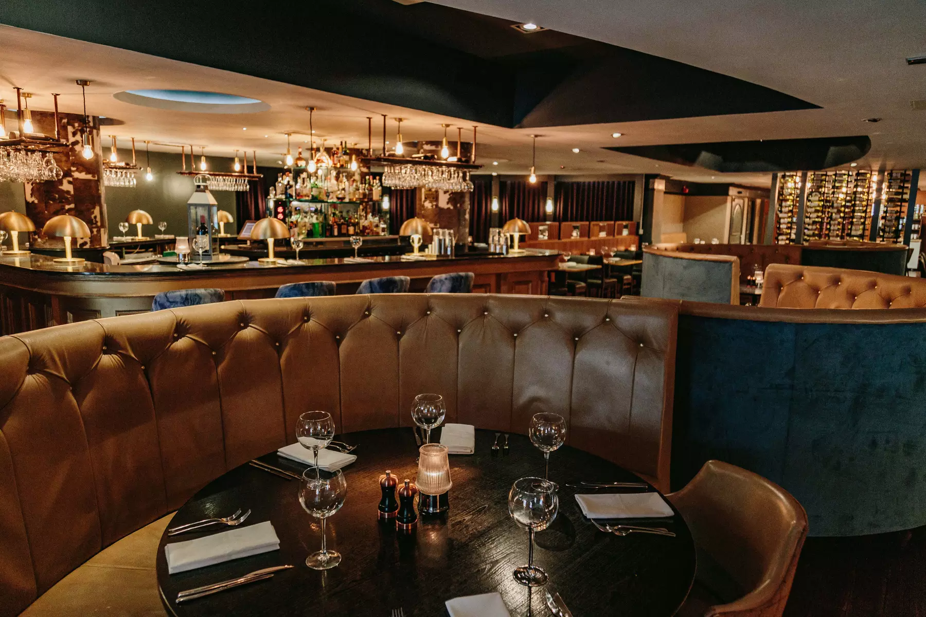 Savor the Moment at Glasgow Grosvenor Hotel: Traditional Afternoon Tea for Two or Four with a Choice of Prosecco.