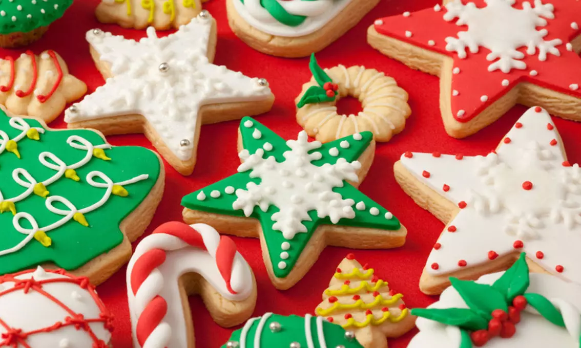 Cookies or Gingerbread House Decorating Class at Ella's Bakery Sandwich and Ice Cream Shoppe (Up to 28% Off) - Primary Image