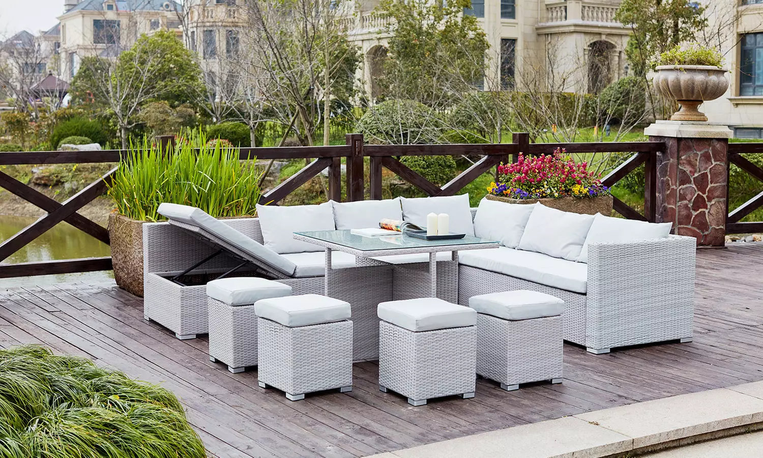 Salon de jardin Gwandi encastrables en résine tressée Kocoon