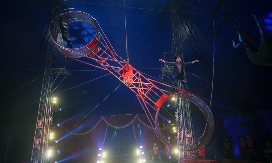 Image 3: Grab Ticket to Circus Gerbola and Enjoy Bold Acts That Defy Gravity!