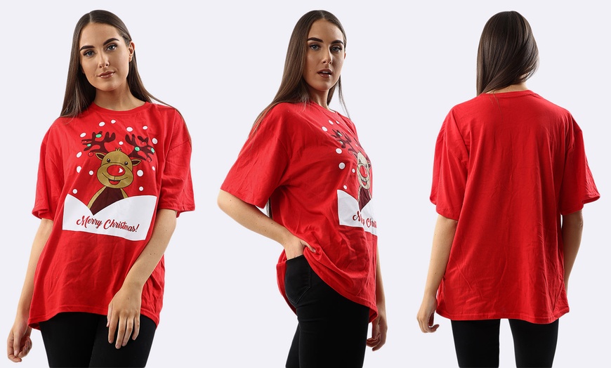 Image 8: Christmas-Themed T-Shirt