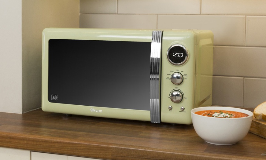 Image 4: Swan Retro 800W 20L Microwave
