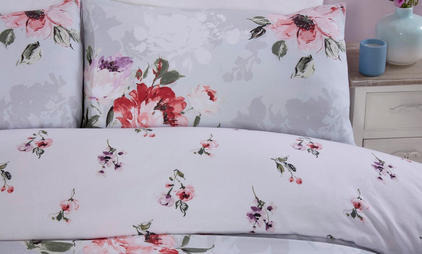 Image 2: Floral Easy Care Duvet Set