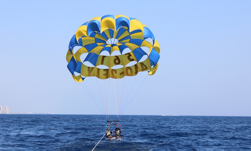 Image 2: Enjoy & Explore 90-Minute of Parasailing For Two or Four 