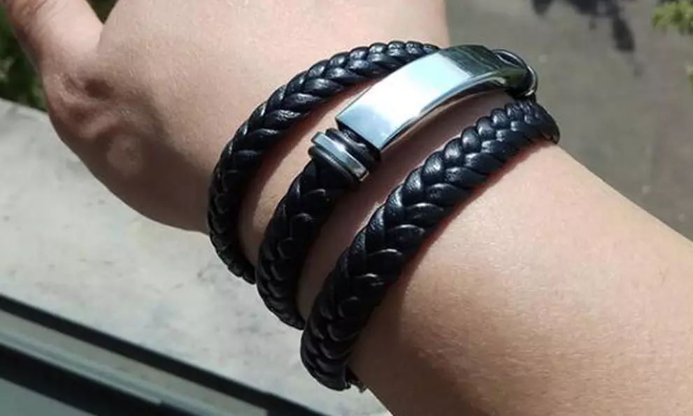 1 ou 2 bracelets en simili cuir et acier inoxydable pour homme - Primary Image