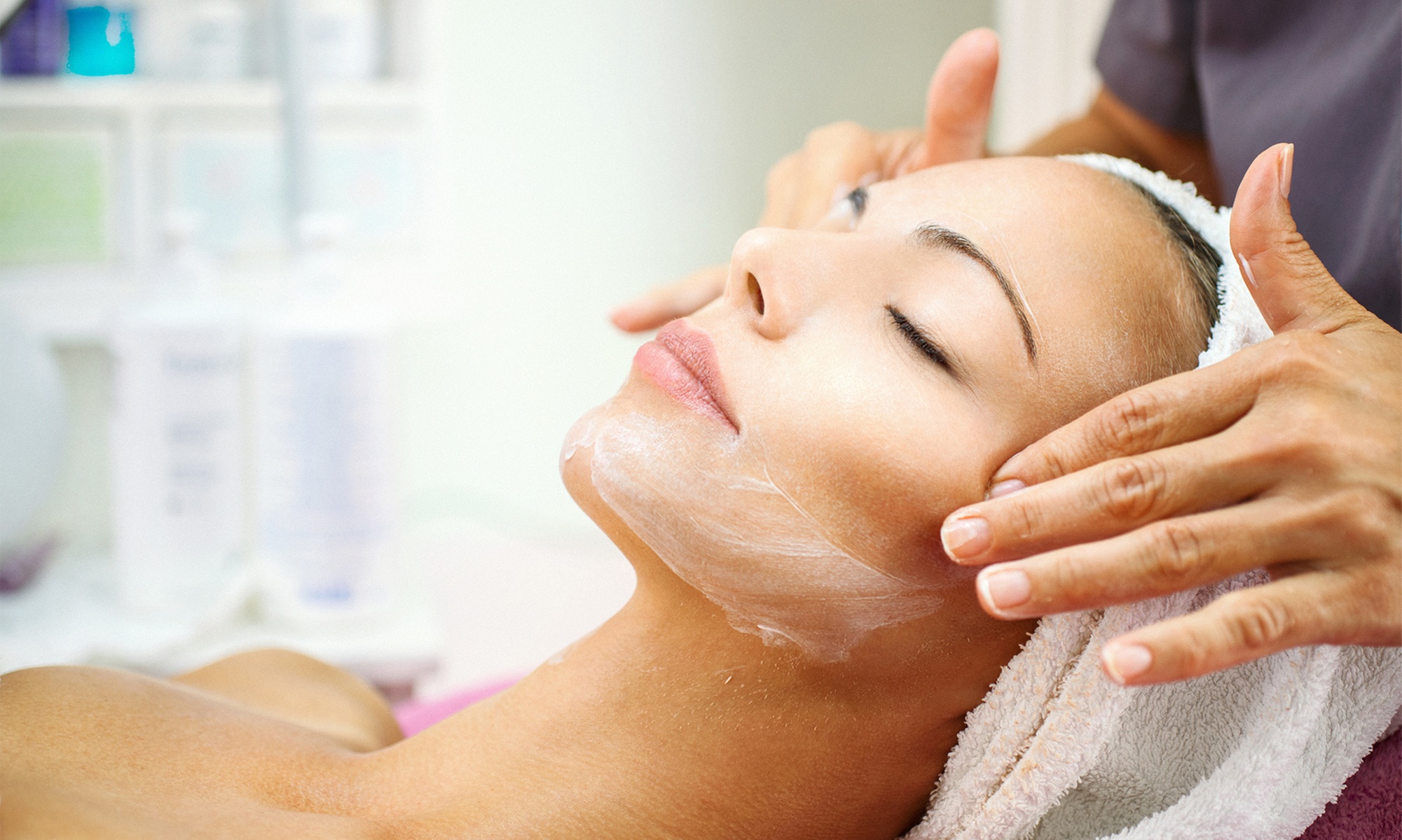 Experience Rejuvenation with Anti-Aging and Herbal Facials