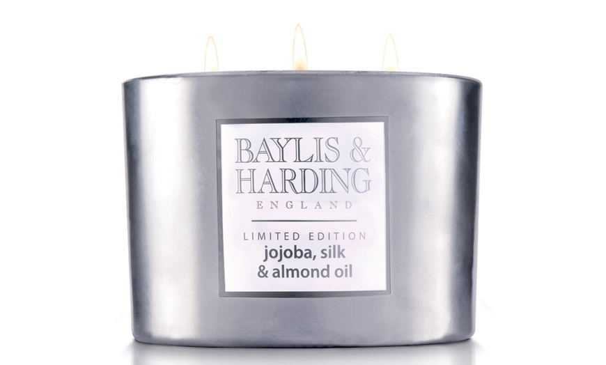 Image 4: Baylis & Harding Scented Candle