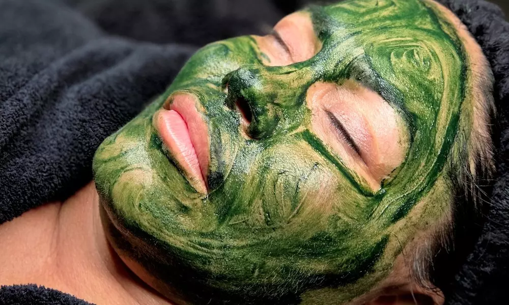 Cica Rescue- Korean/ Radiant Cascade Facials, Sea Sponge Peels+ Facial