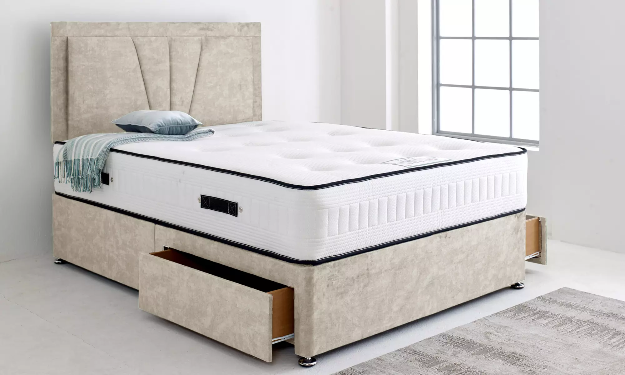 Valencia Divan Bed with Headboard