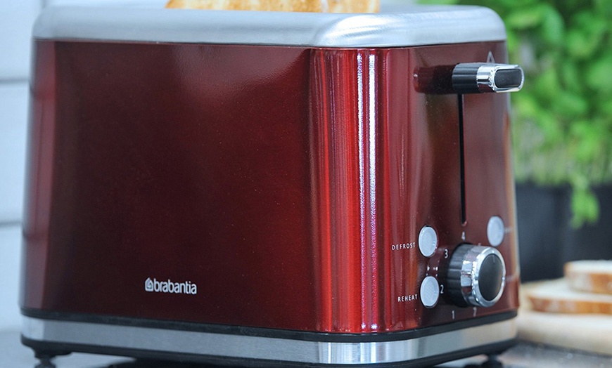 Image 4: Brabantia Kettle and Toaster Set