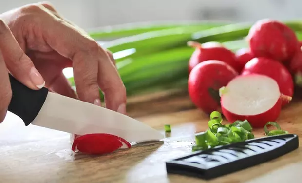 7-Piece Ceramic Knife Set - Second Medium