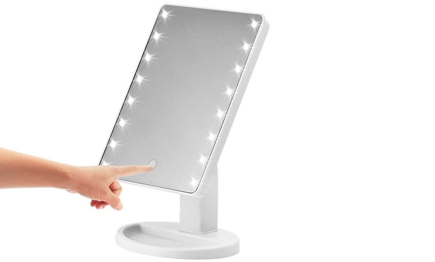 Image 1: LED Make-Up Mirror with Zoom