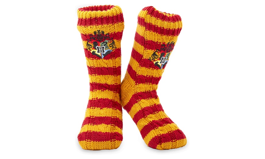 Image 2: Harry Potter-Themed Women's Slipper Socks