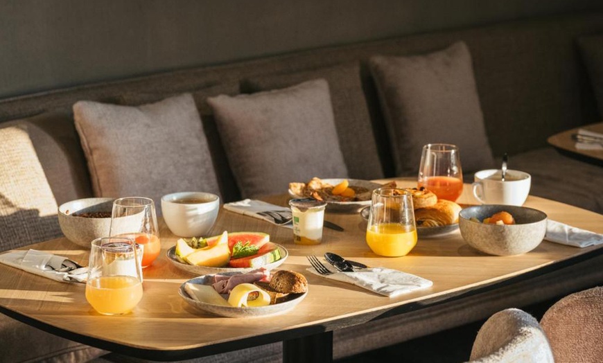 Image 10: Proche aéroport Châteauroux: chambre double avec option petit-déjeuner