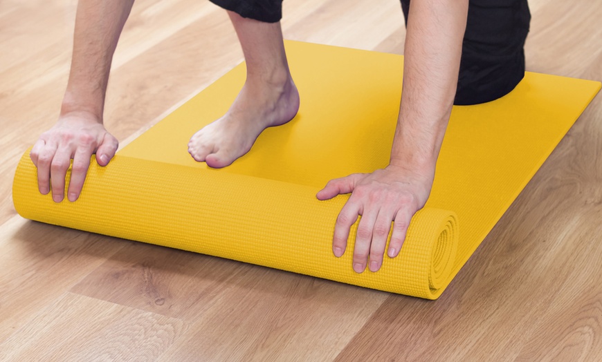 Image 10: Tapis enroulable et transportable pour Yoga