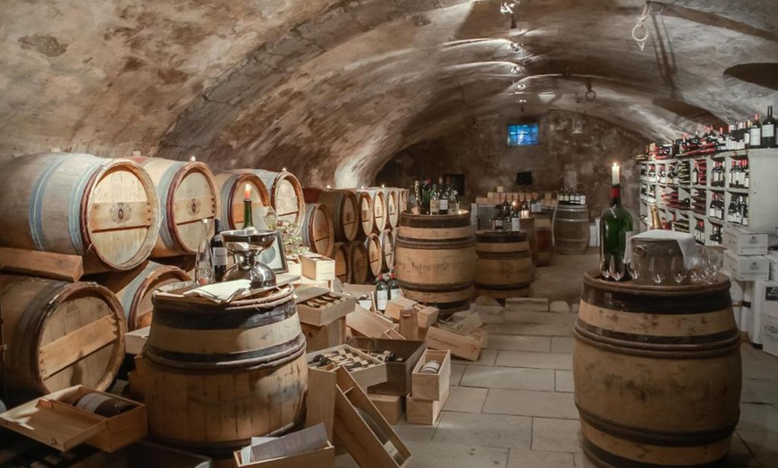 Image 9: Savoie : chambre charme ou suite avec petit-déjeuner, vin et champagne