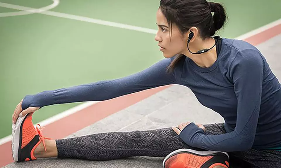 Philips SHQ7800BK/27 ActionFit Wireless Bluetooth Sports Earbuds - Image 3