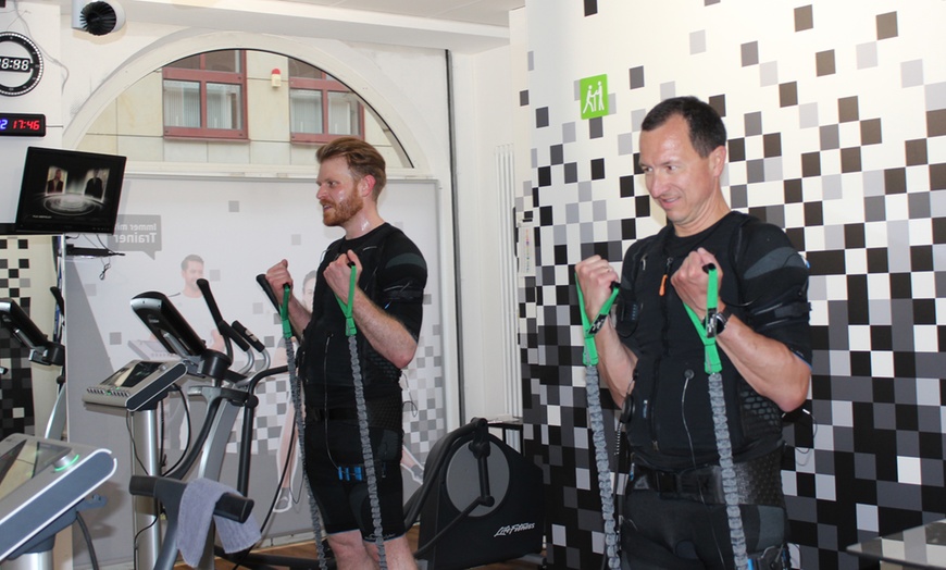 Image 3: 4x / 6x 20 Min. Personal EMS Training inkl. Body- und Metabolic-Check