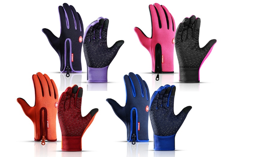 Image 1: Winter Touchscreen Thermal Gloves