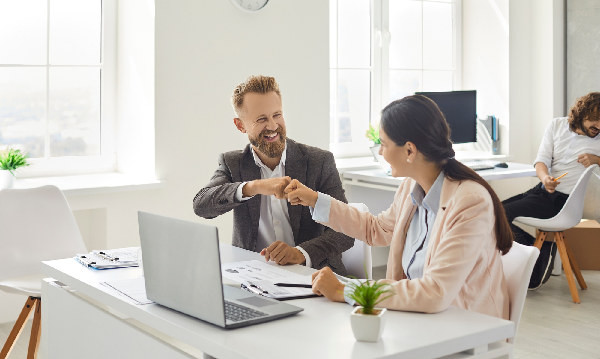 Engage Your Audience and Save Up to 50% Off on Product Launch Video Ads at Eneddo