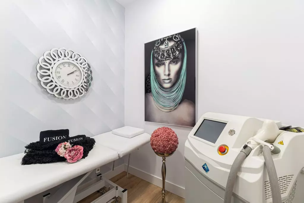 Tratamiento facial a elegir en Clínica Láser Fusión