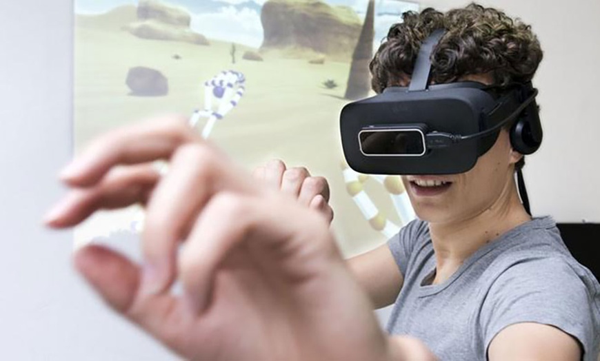 Image 1: Virtual Reality Experience