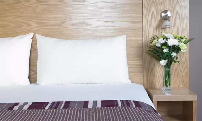 Aberdeen: 4* Superior Double or Twin Room Stay w/ Breakfast & Prosecco